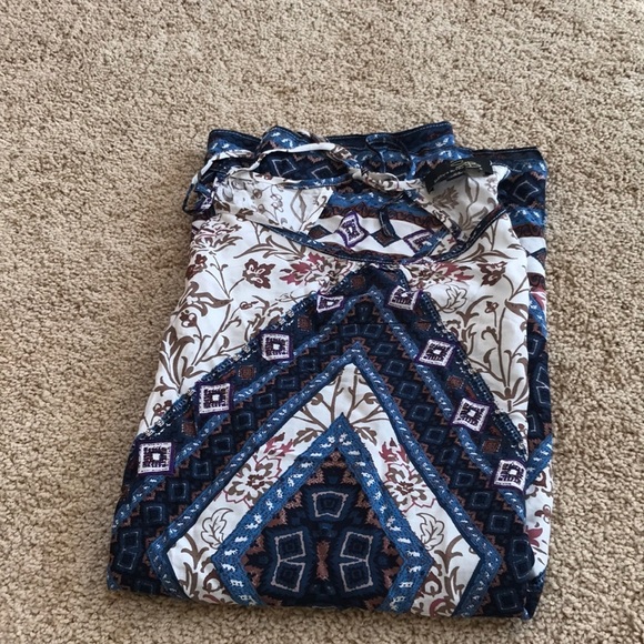 SUZANNE BETRO Size 2X white combo sleeveless top - Picture 8 of 8